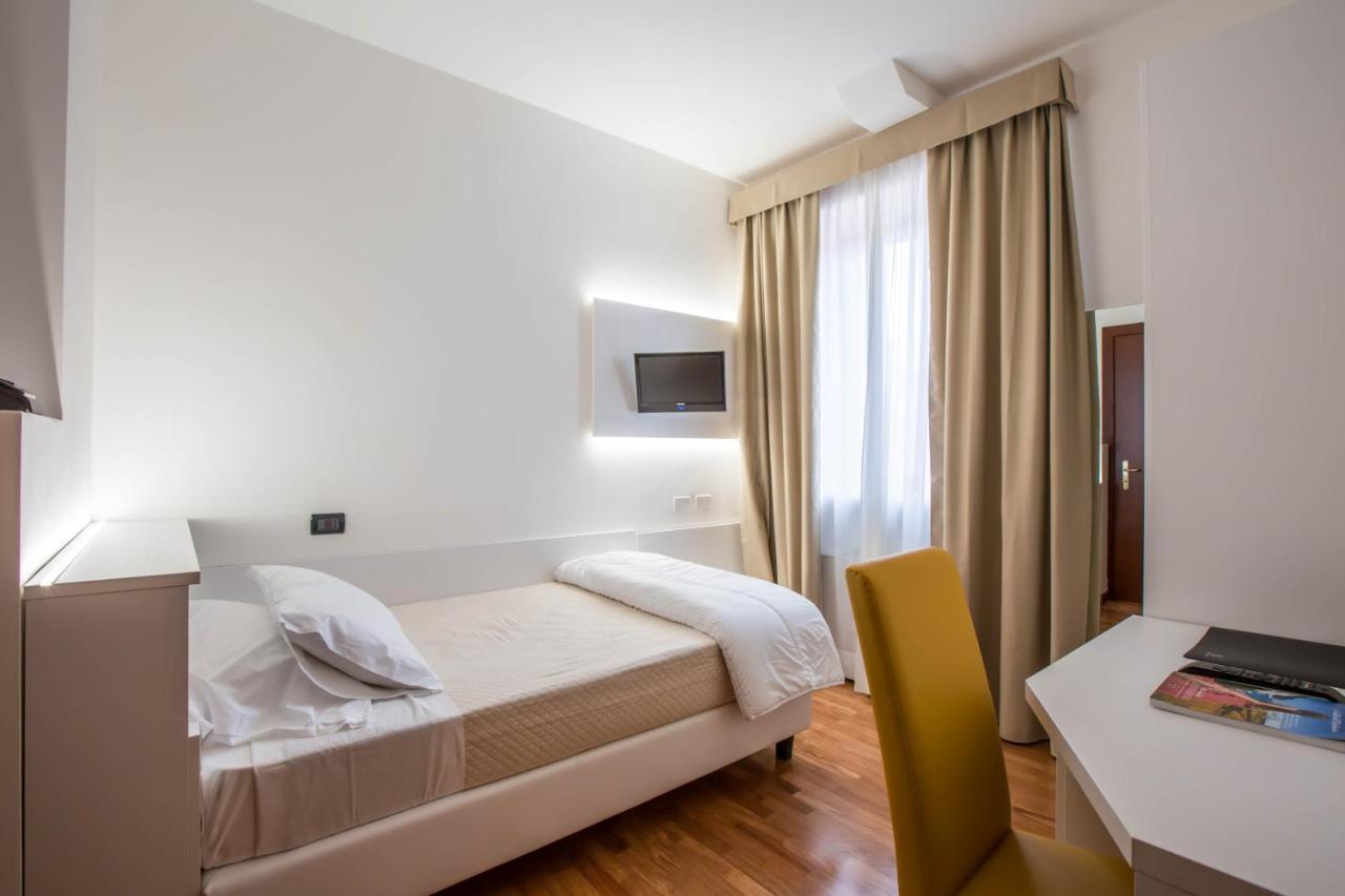 Hotel Palazzo Bello - Nuova Gestione Recanati Eksteriør bilde