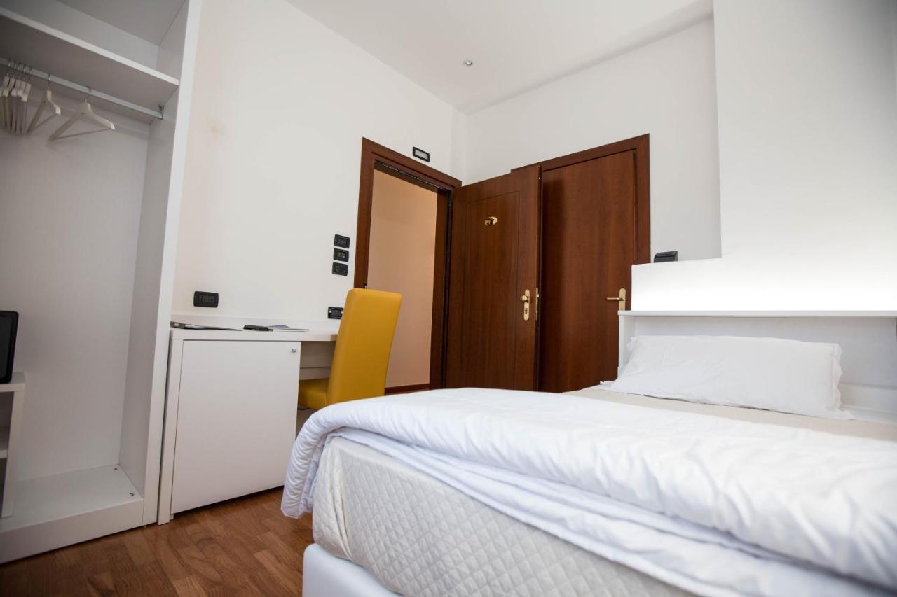 Hotel Palazzo Bello - Nuova Gestione Recanati Eksteriør bilde